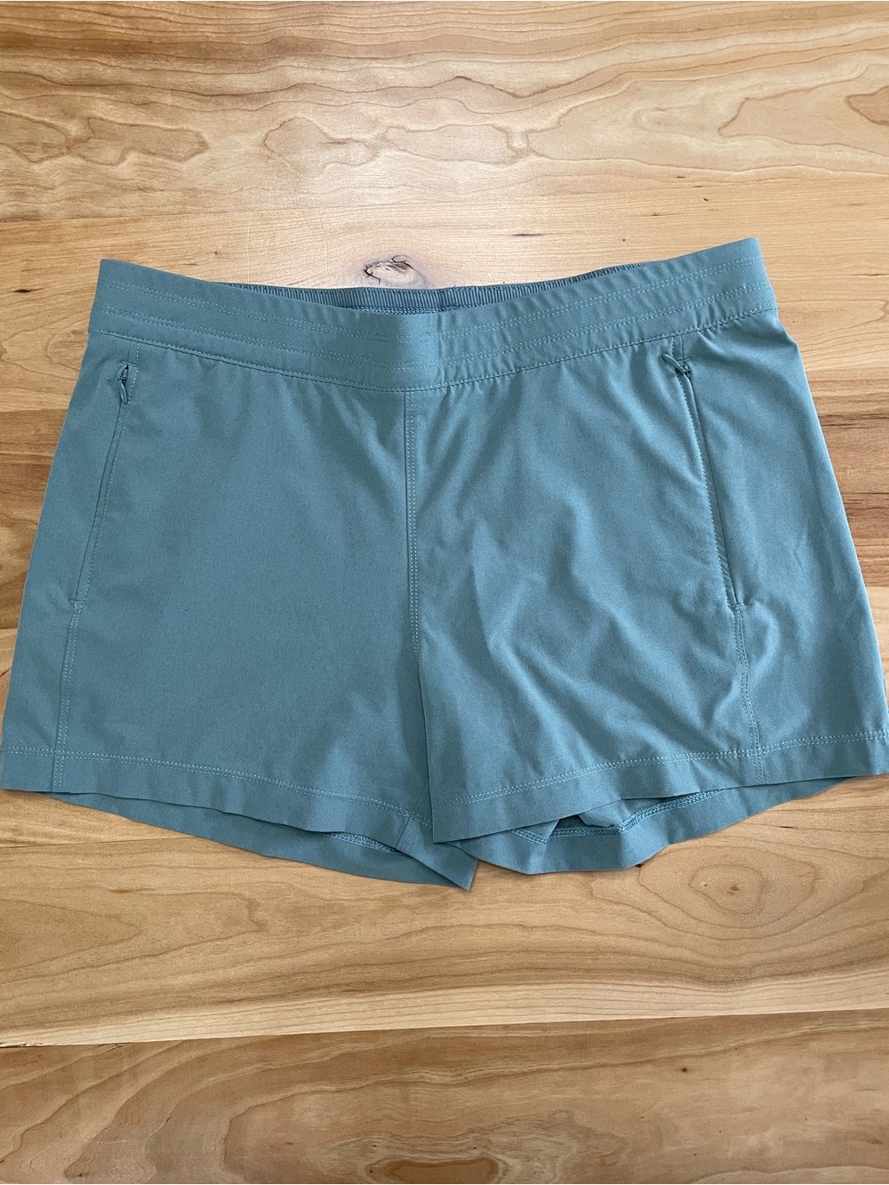 Kuhl Freeflex Shorts Rainstorm Size Medium 4”Stretch Hiking Athletic
